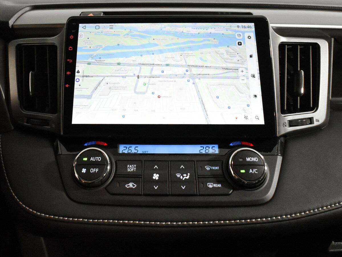 Toyota RAV4 с пробегом — 2016 год. Фото: #14