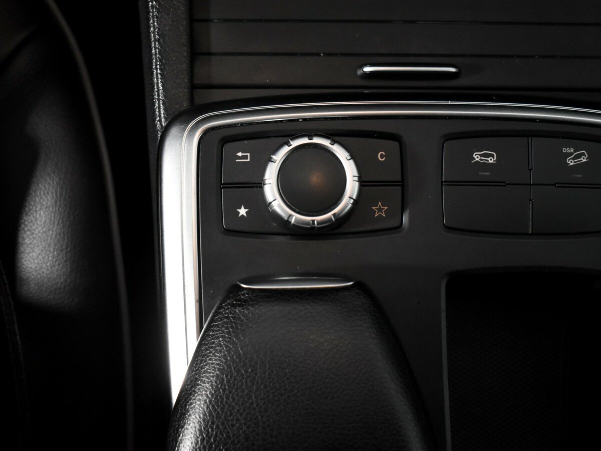 Mercedes-Benz M-Класс с пробегом — 2013 год. Фото: #8