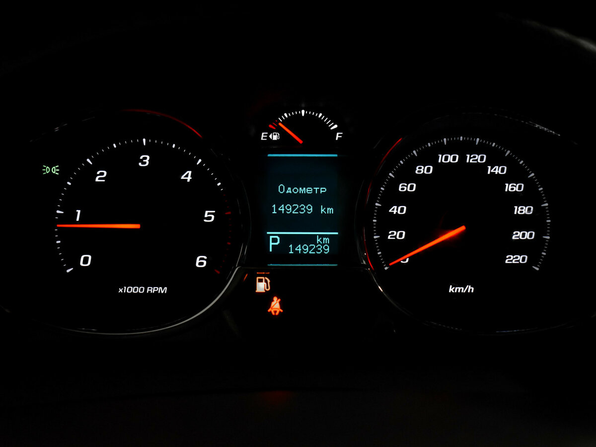 Chevrolet Captiva с пробегом — 2013 год. Фото: #15