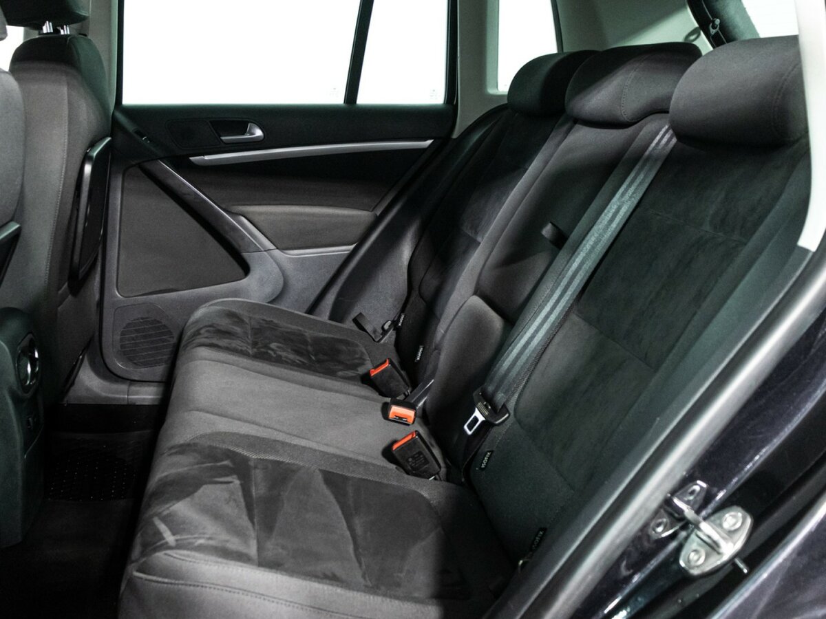 Volkswagen Tiguan с пробегом — 2012 год. Фото: #9