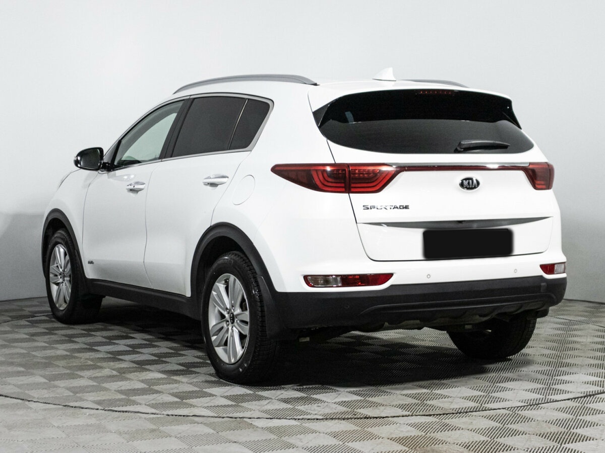 Kia Sportage с пробегом — 2017 год. Фото: #6