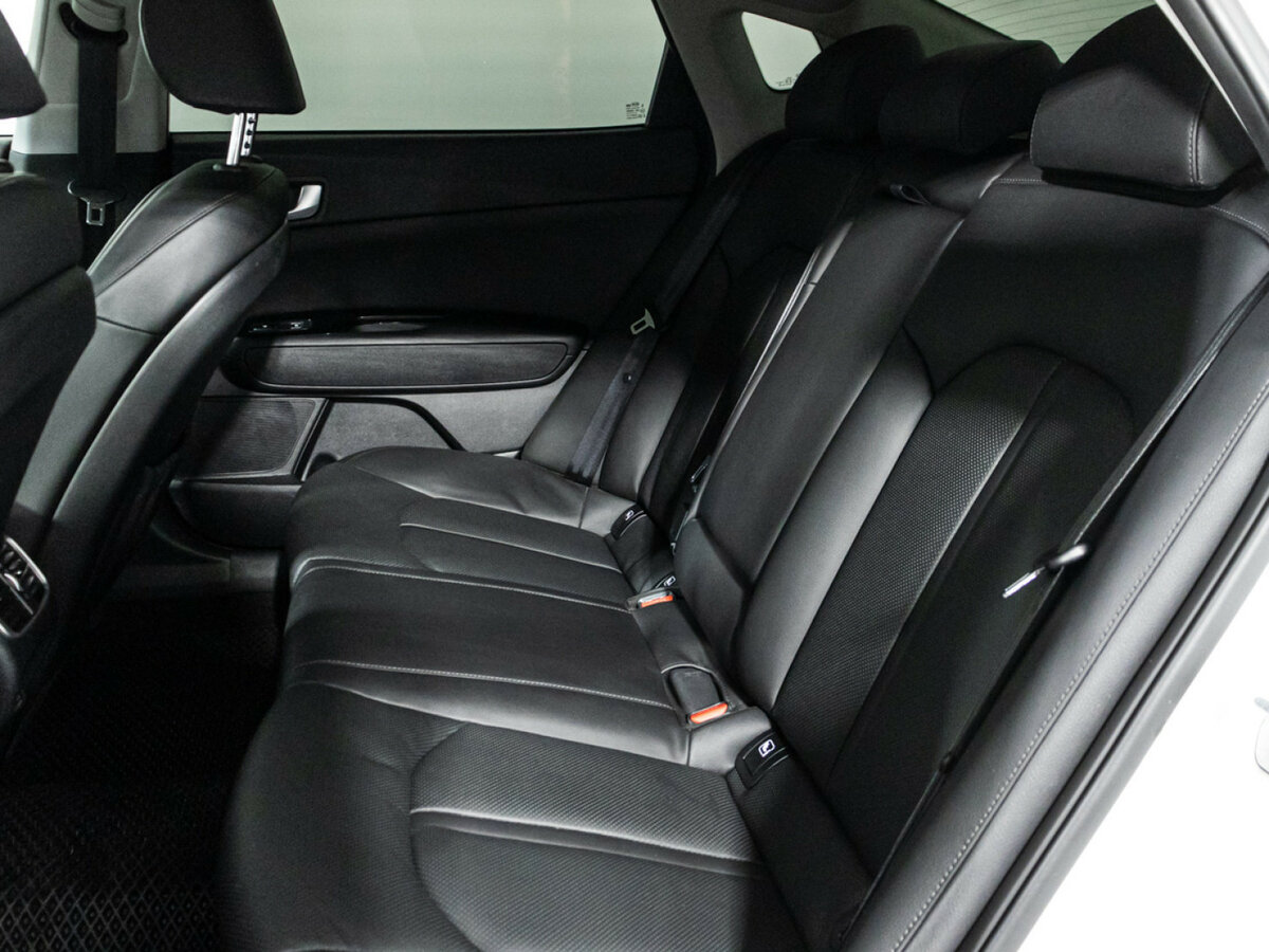 Kia Optima с пробегом — 2018 год. Фото: #9