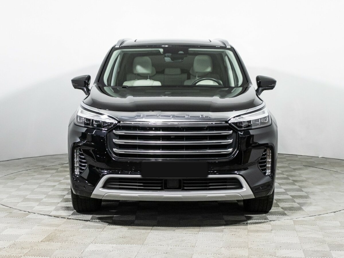 EXEED VX с пробегом — 2022 год. Фото: #1