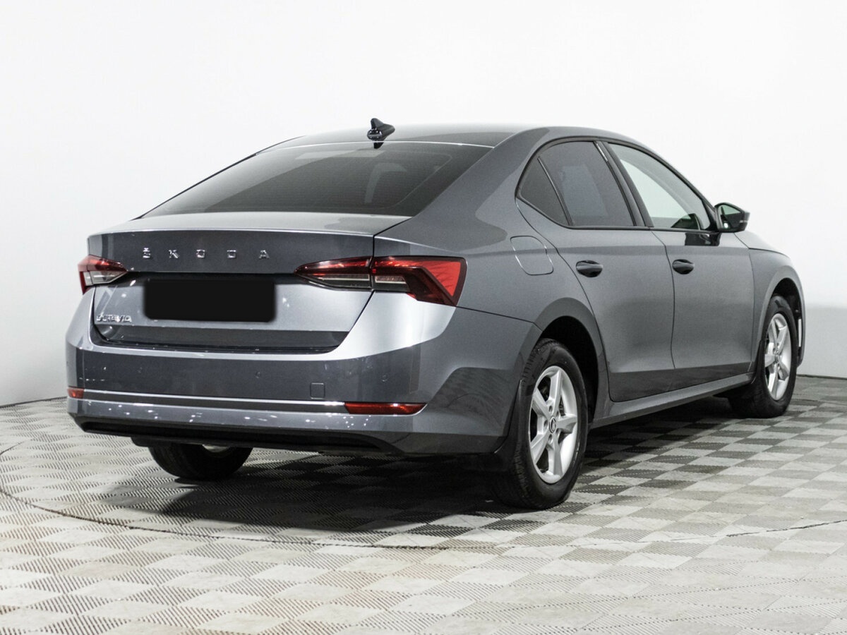 Skoda Octavia с пробегом — 2021 год. Фото: #4