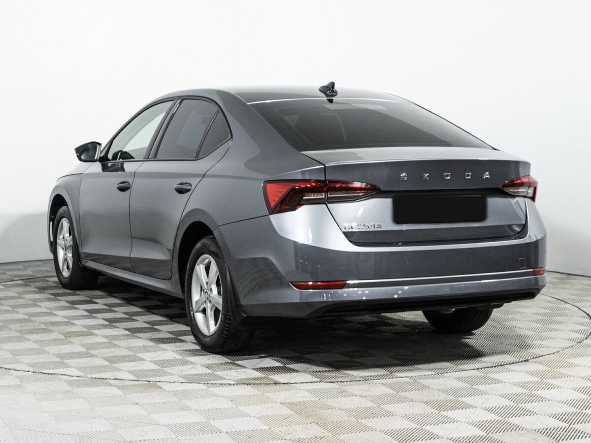 Skoda Octavia с пробегом — 2021 год. Фото: #6