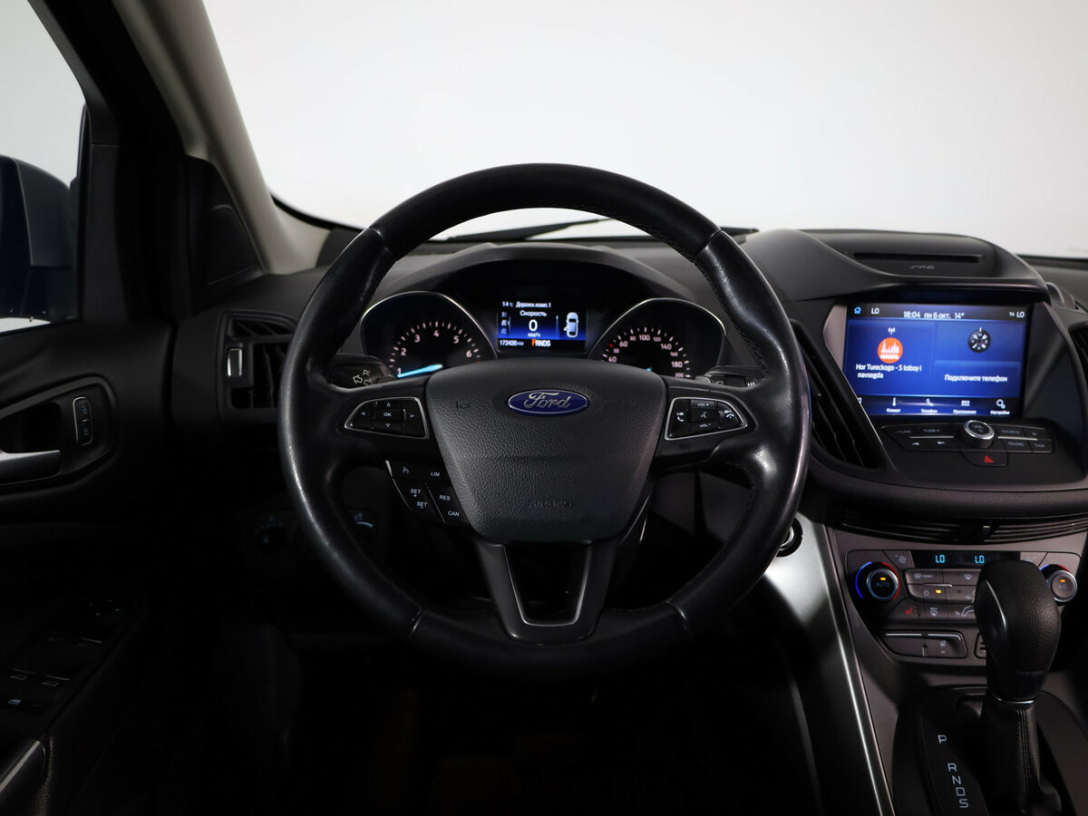Ford Kuga с пробегом — 2018 год. Фото: #9