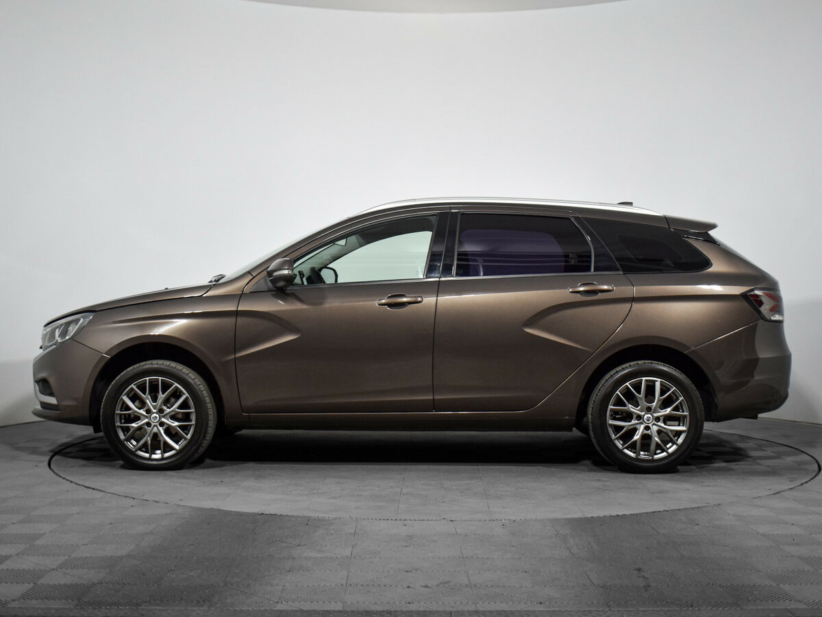 Lada (ВАЗ) Vesta с пробегом — 2018 год. Фото: #7