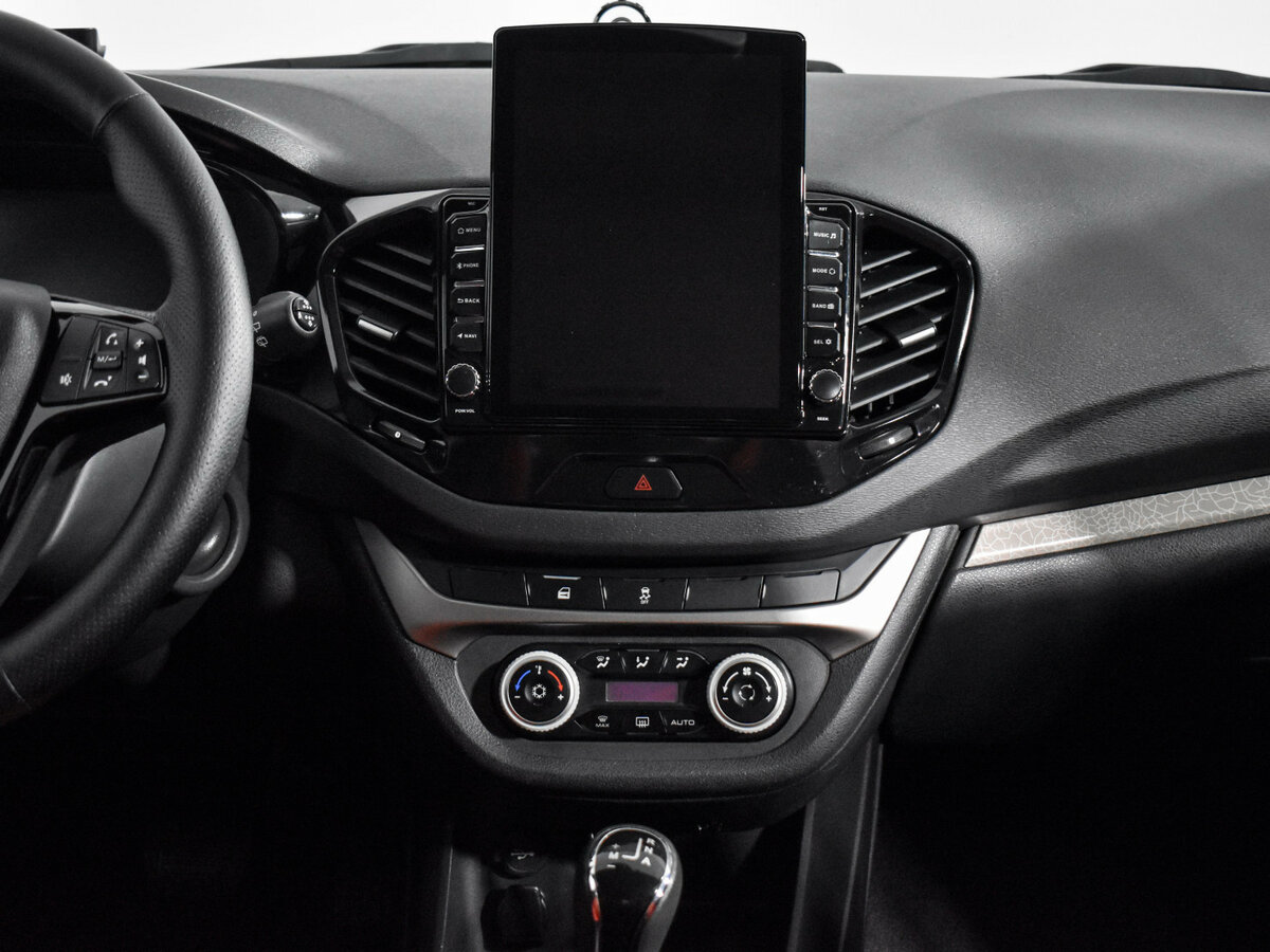 Lada (ВАЗ) Vesta с пробегом — 2018 год. Фото: #13