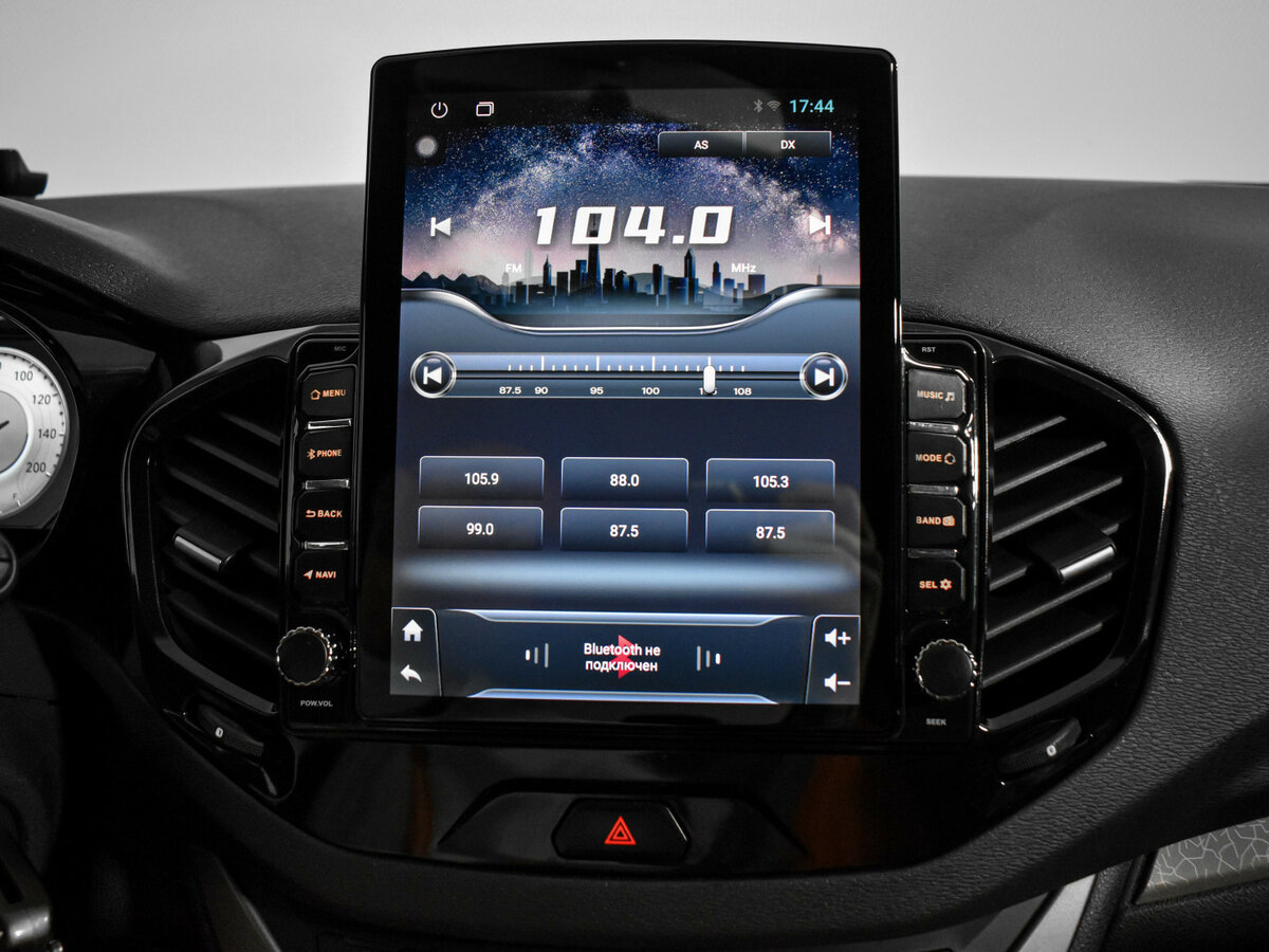 Lada (ВАЗ) Vesta с пробегом — 2018 год. Фото: #15