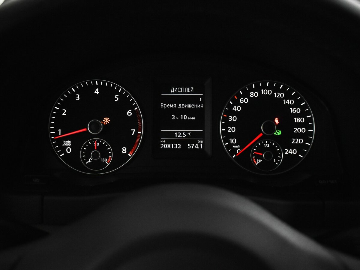 Volkswagen Golf Plus с пробегом — 2012 год. Фото: #15