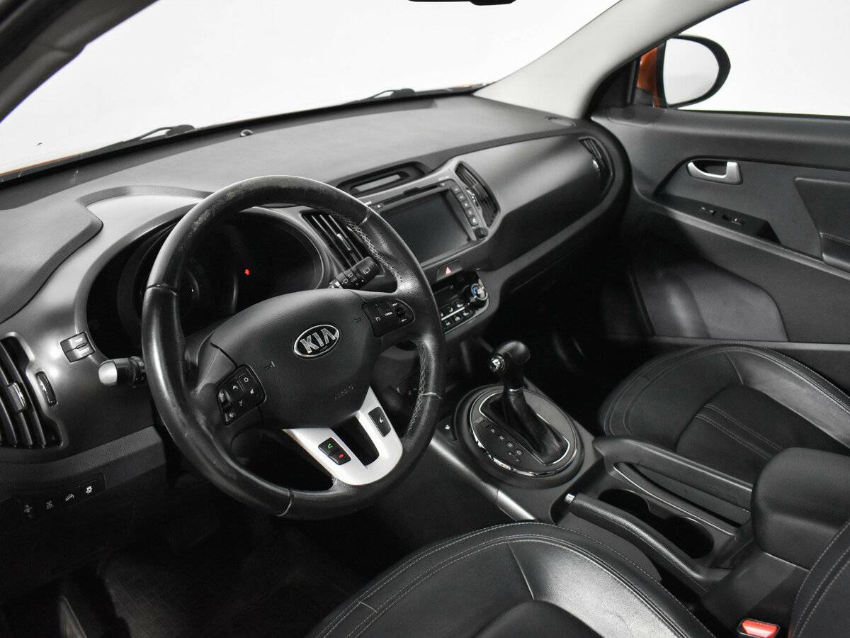 Kia Sportage с пробегом — 2014 год. Фото: #8
