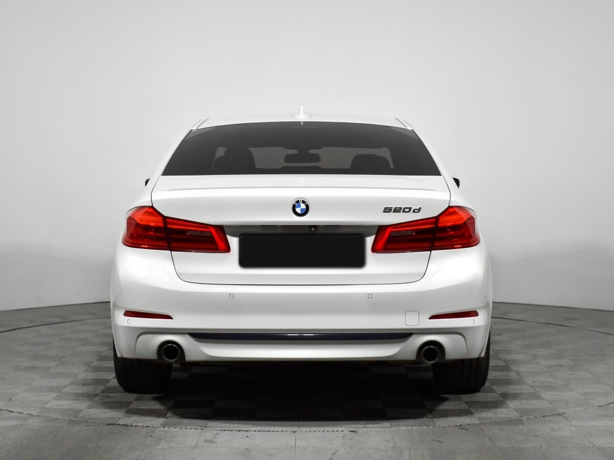 BMW 5 серии с пробегом — 2017 год. Фото: #4