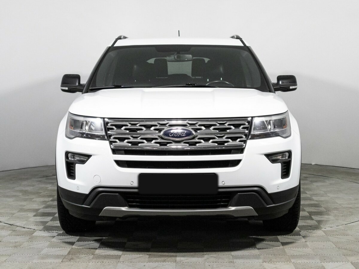 Ford Explorer с пробегом — 2019 год. Фото: #1