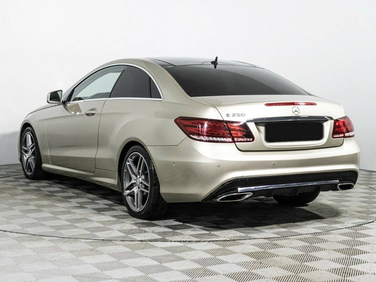 Mercedes-Benz E-Класс с пробегом — 2014 год. Фото: #6