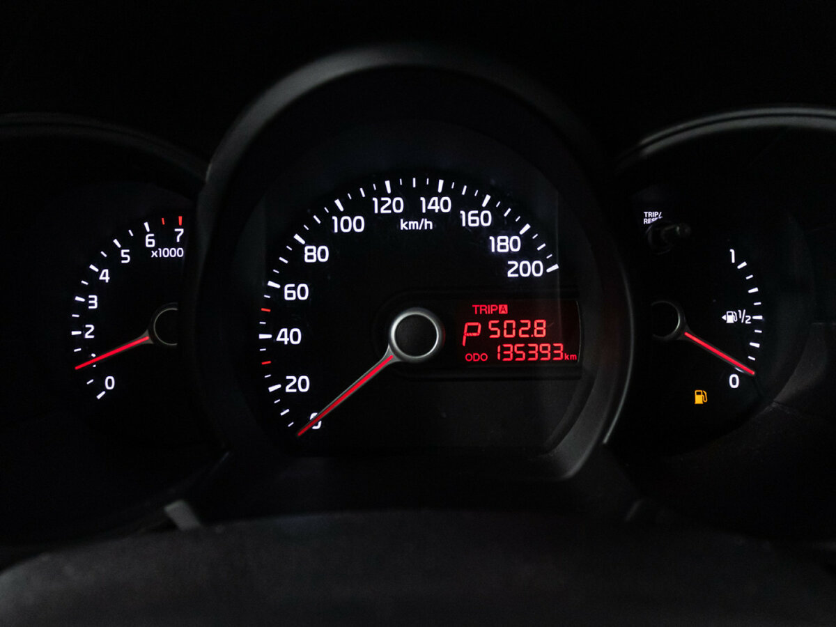 Kia Picanto с пробегом — 2014 год. Фото: #11