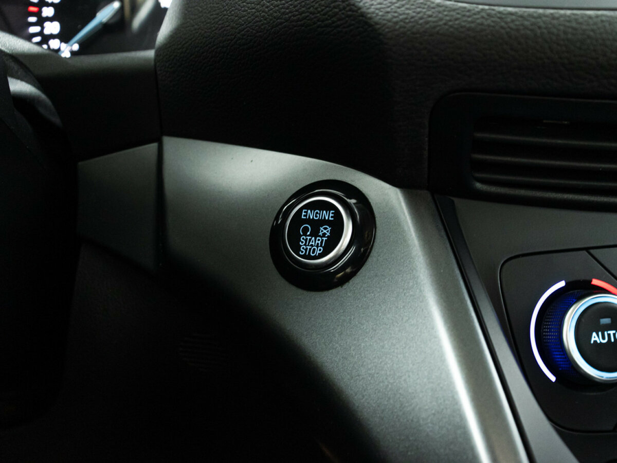 Ford Kuga с пробегом — 2017 год. Фото: #16