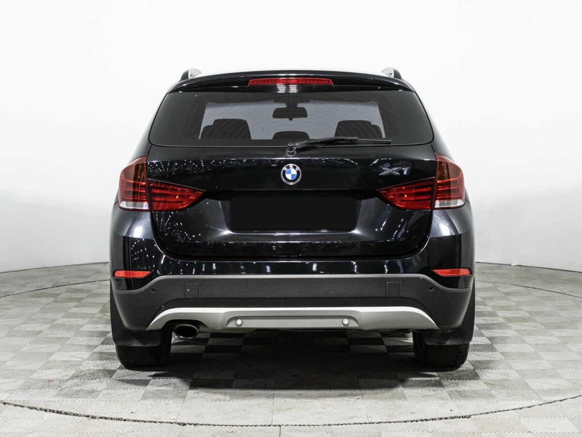 BMW X1 с пробегом — 2014 год. Фото: #5