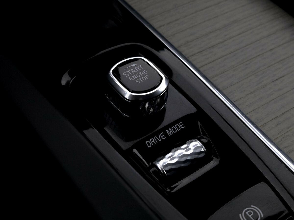 Volvo XC60 с пробегом — 2019 год. Фото: #11