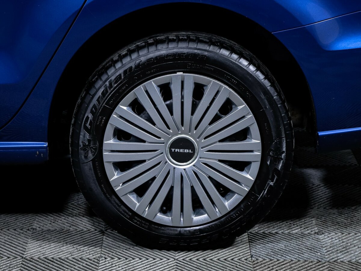 Volkswagen Polo с пробегом — 2018 год. Фото: #11