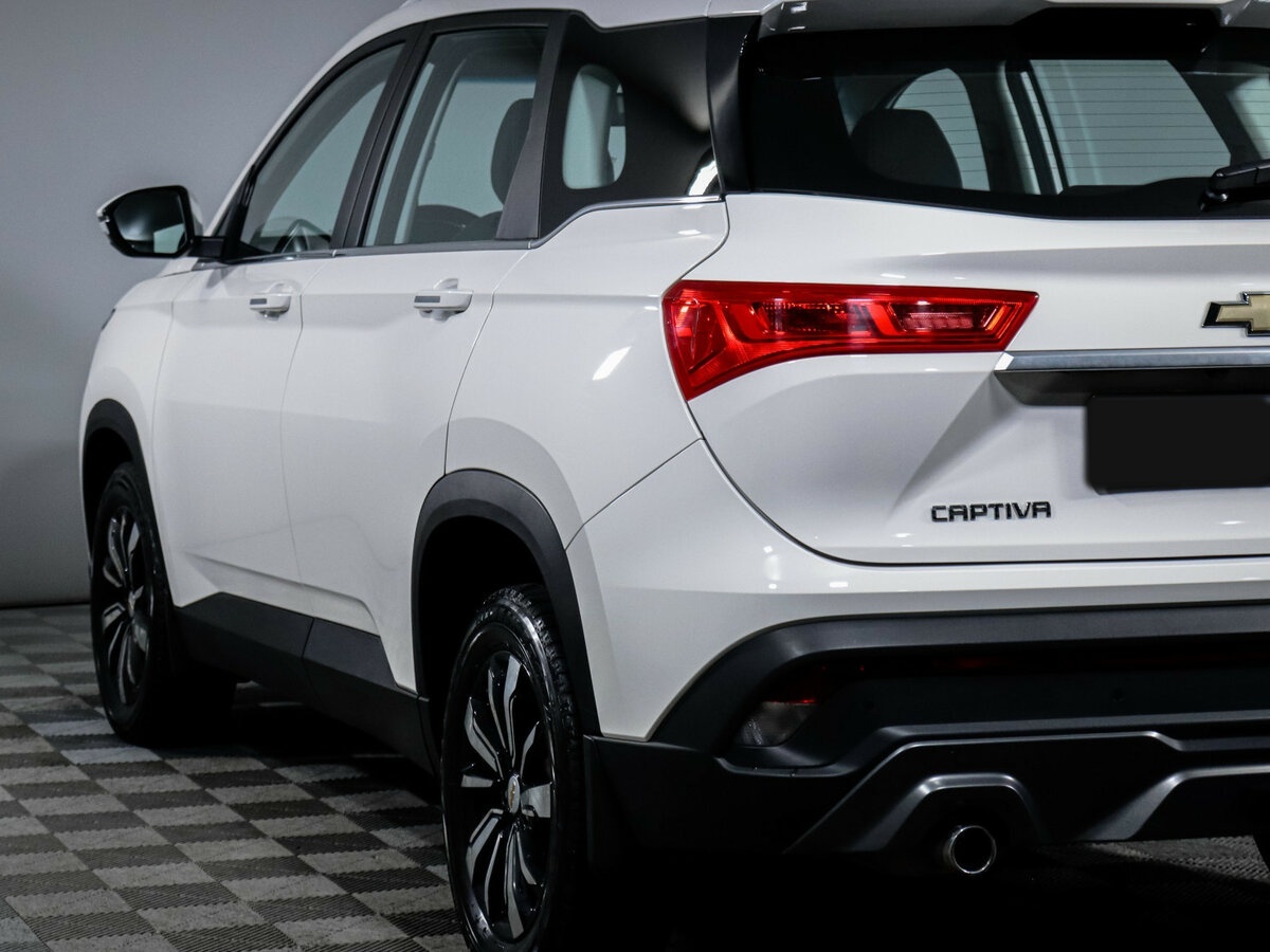 Chevrolet Captiva с пробегом — 2021 год. Фото: #17