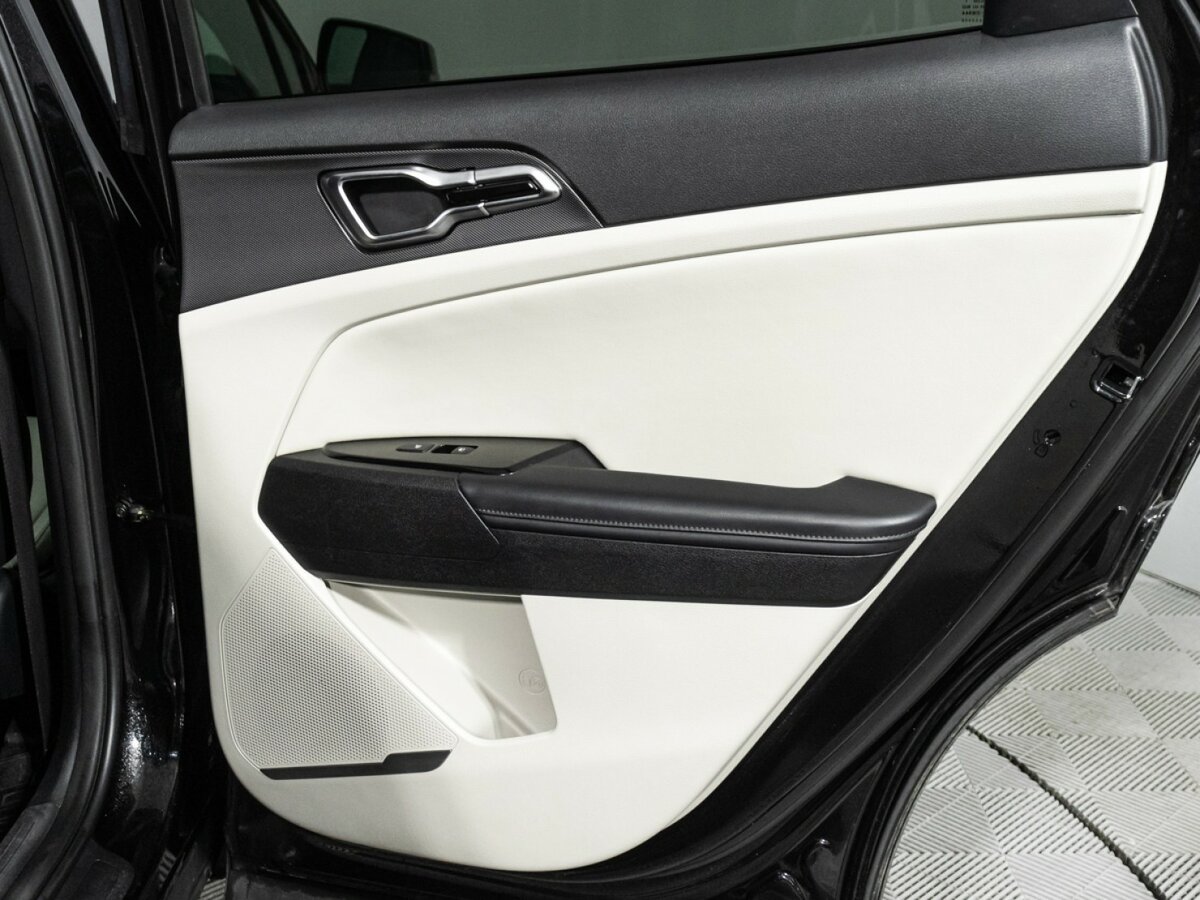 Kia Sportage с пробегом — 2022 год. Фото: #28