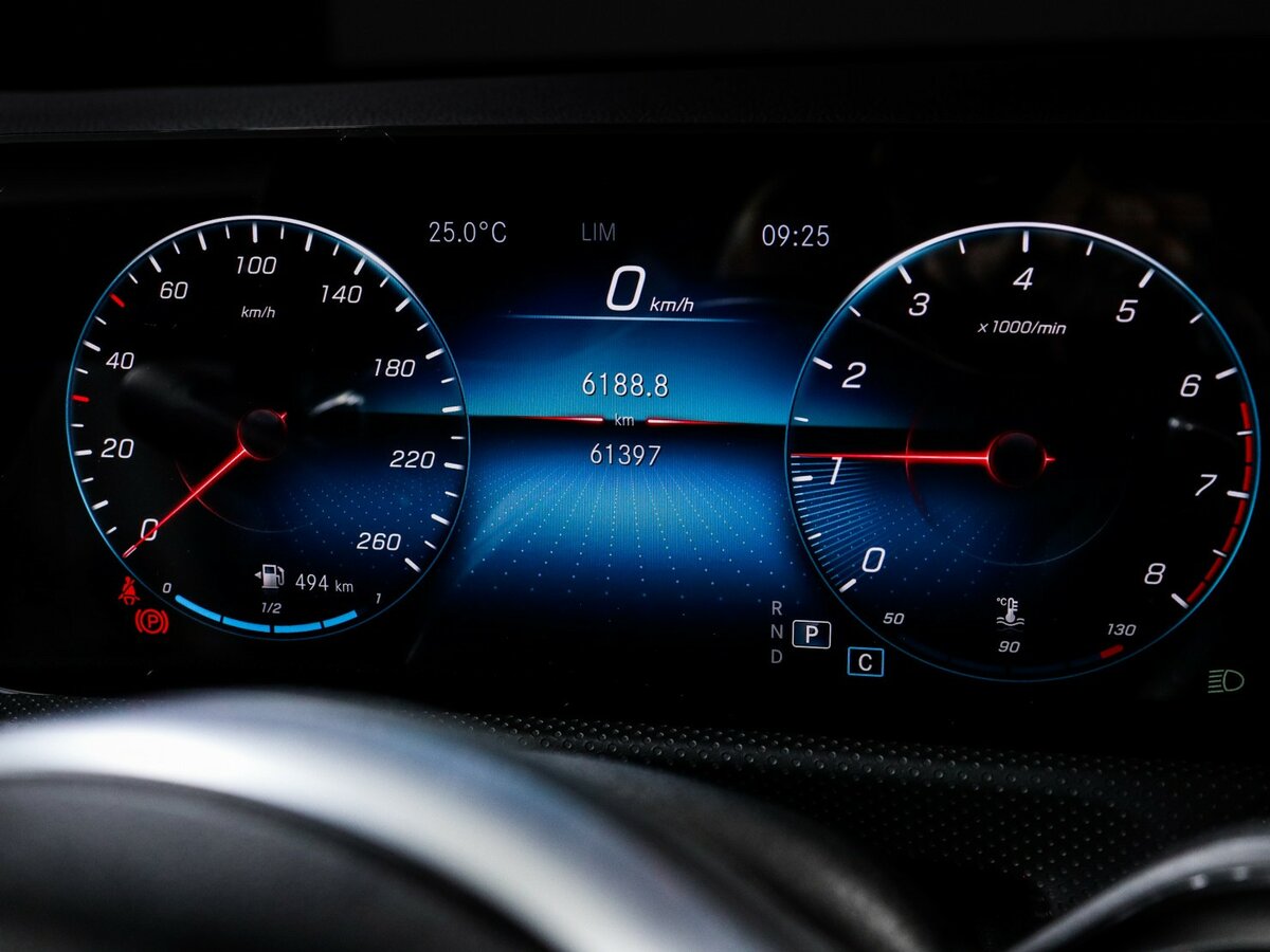 Mercedes-Benz CLA с пробегом — 2019 год. Фото: #8