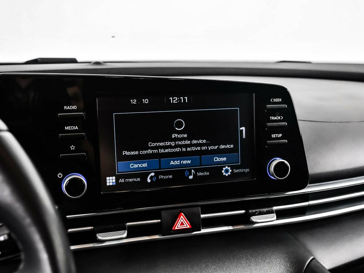 Hyundai Elantra с пробегом — 2023 год. Фото: #16