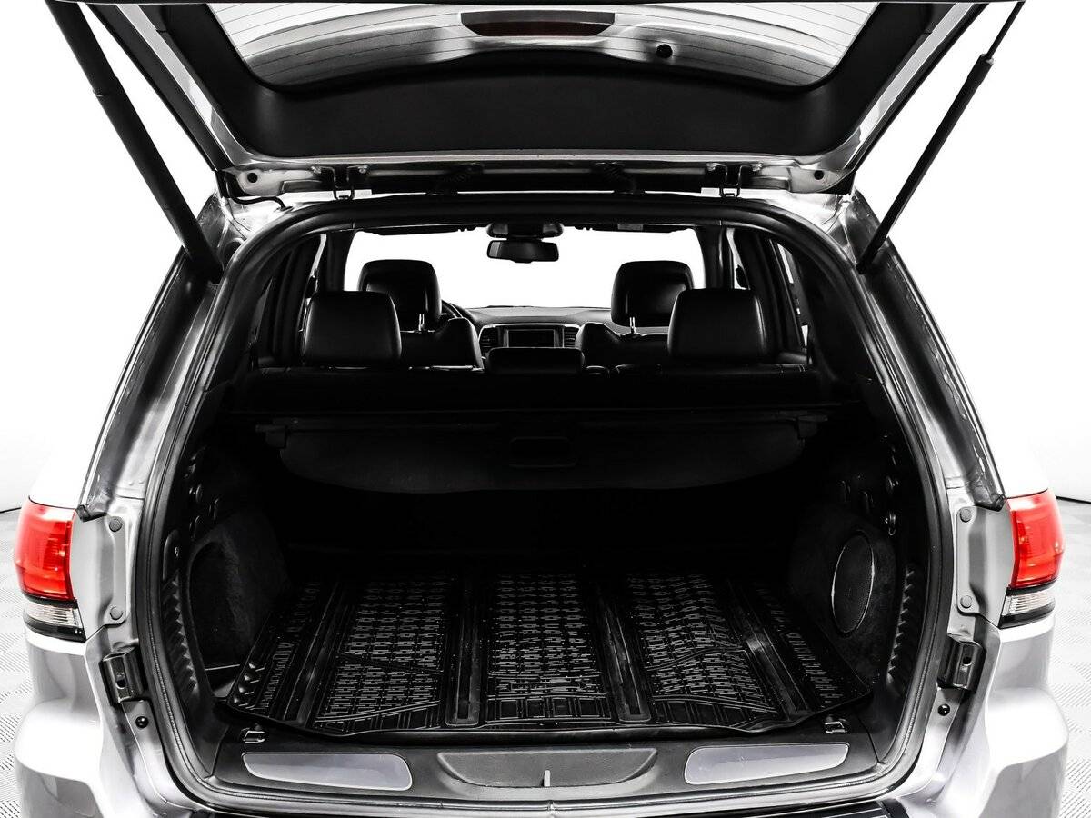 Jeep Grand Cherokee с пробегом — 2014 год. Фото: #19