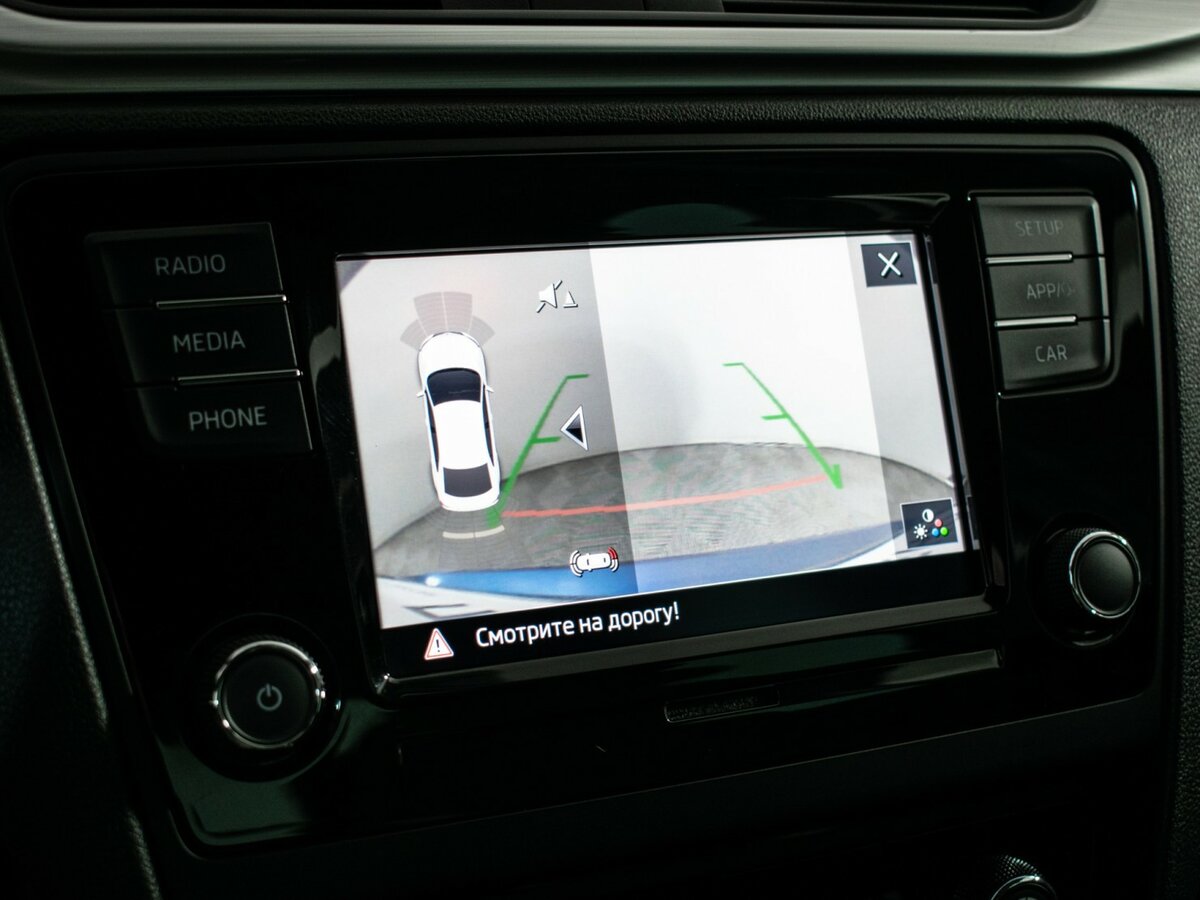 Skoda Rapid с пробегом — 2019 год. Фото: #13