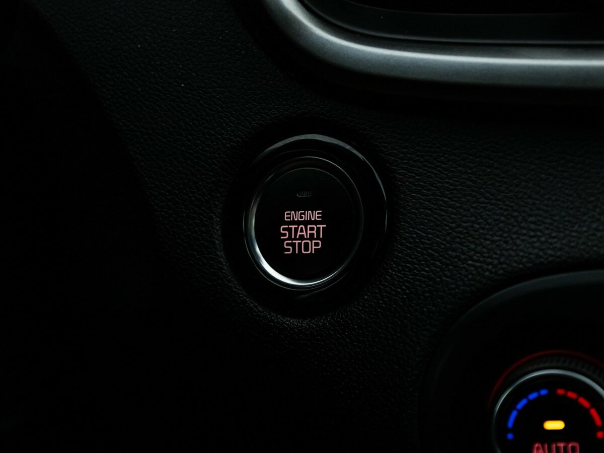 Kia Sorento с пробегом — 2018 год. Фото: #13