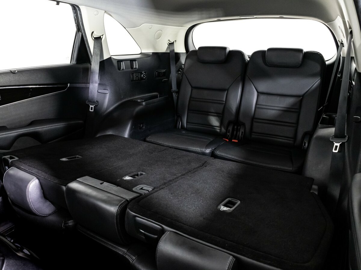 Kia Sorento с пробегом — 2018 год. Фото: #20