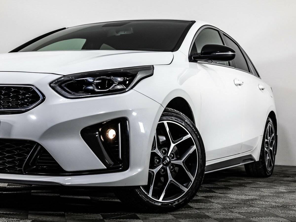 Kia Proceed с пробегом — 2021 год. Фото: #1