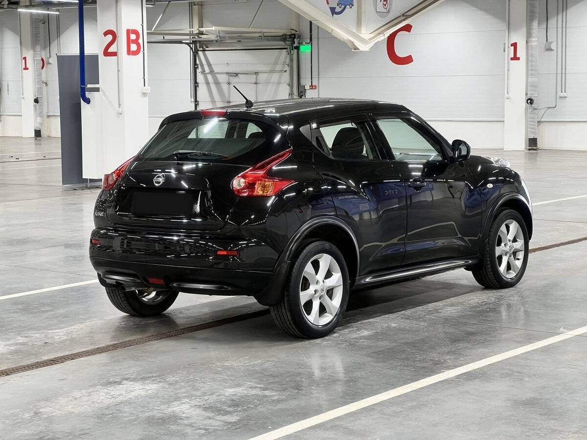 Nissan Juke с пробегом — 2012 год. Фото: #3