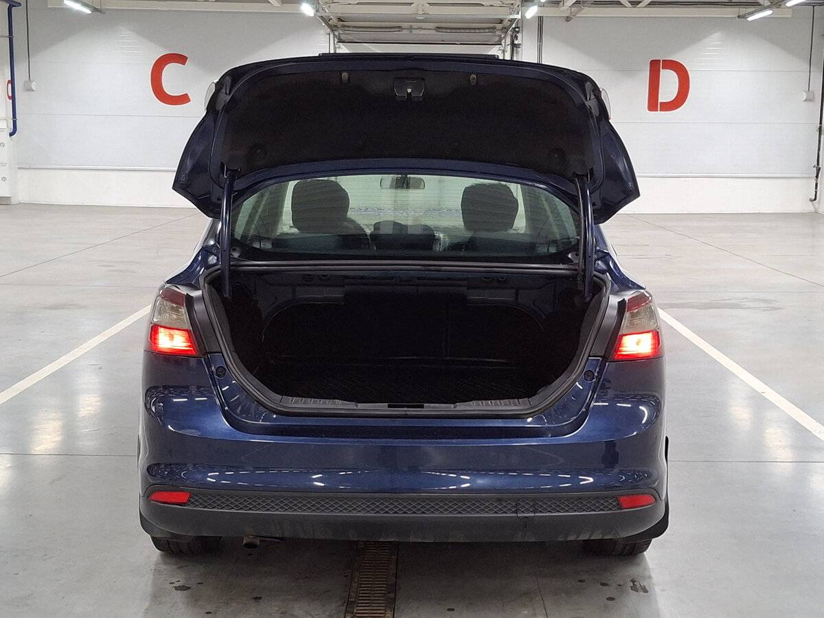 Ford Focus с пробегом — 2012 год. Фото: #9