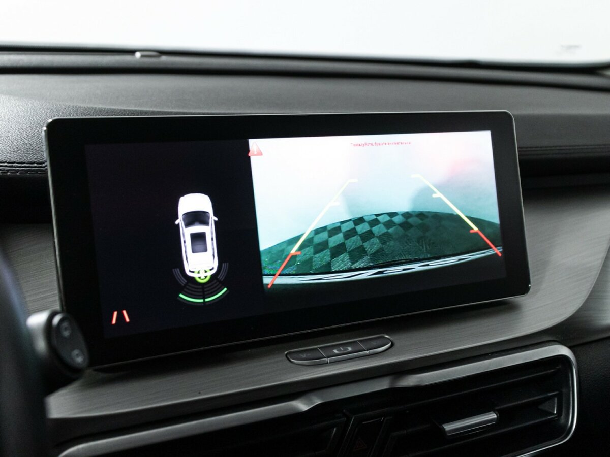 Geely Coolray с пробегом — 2022 год. Фото: #14