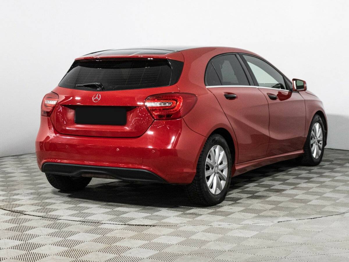 Mercedes-Benz A-Класс с пробегом — 2014 год. Фото: #4