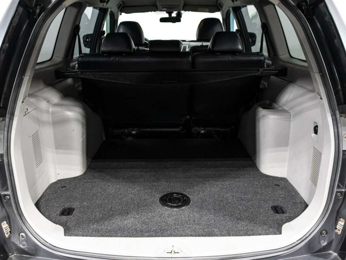 Mitsubishi Pajero Sport с пробегом — 2013 год. Фото: #14