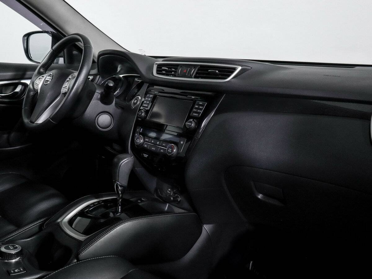 Nissan X-Trail с пробегом — 2015 год. Фото: #8