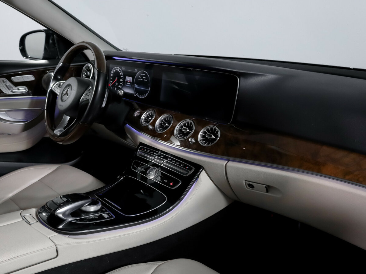 Mercedes-Benz E-Класс с пробегом — 2017 год. Фото: #8