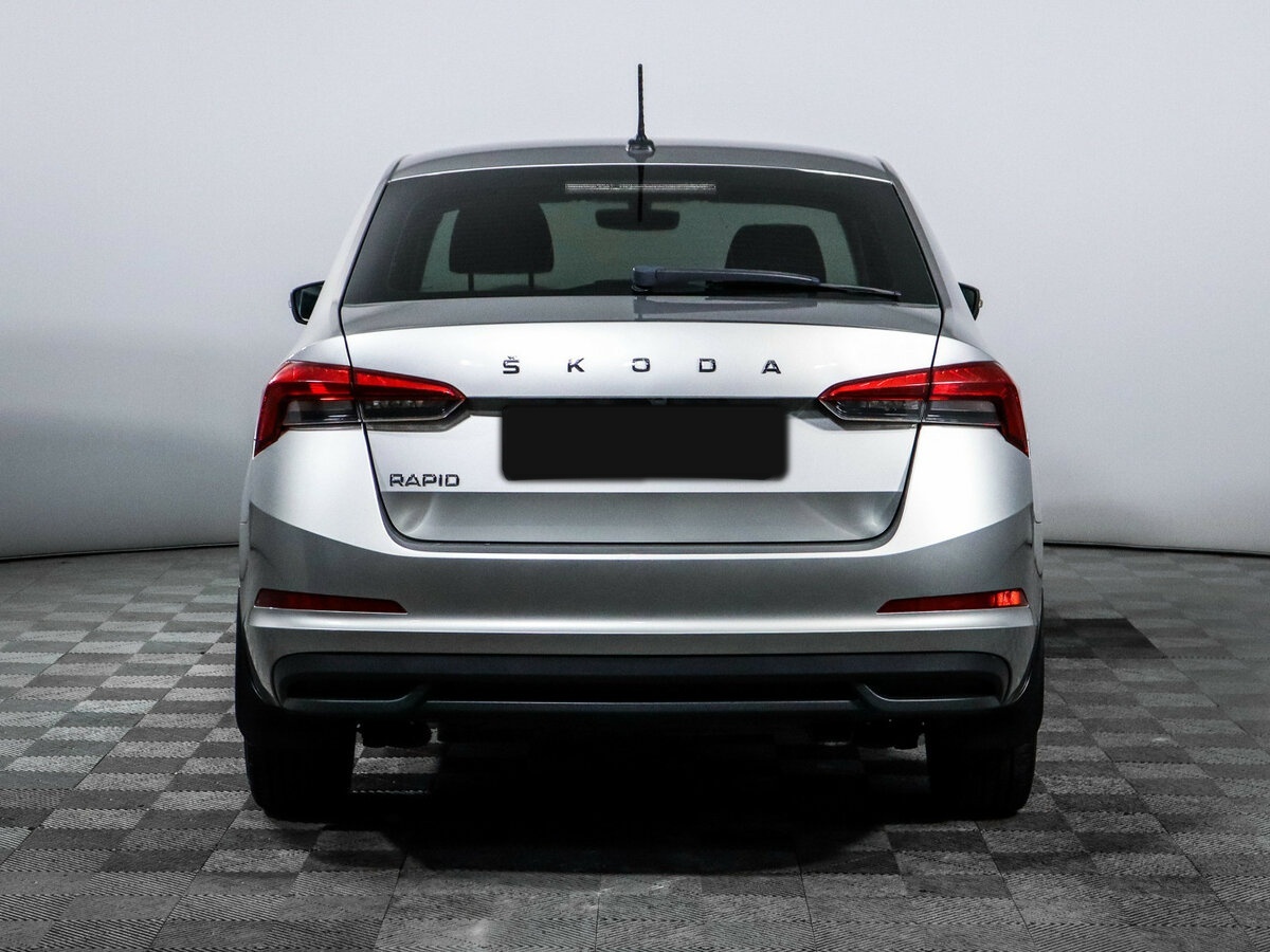 Skoda Rapid с пробегом — 2020 год. Фото: #4