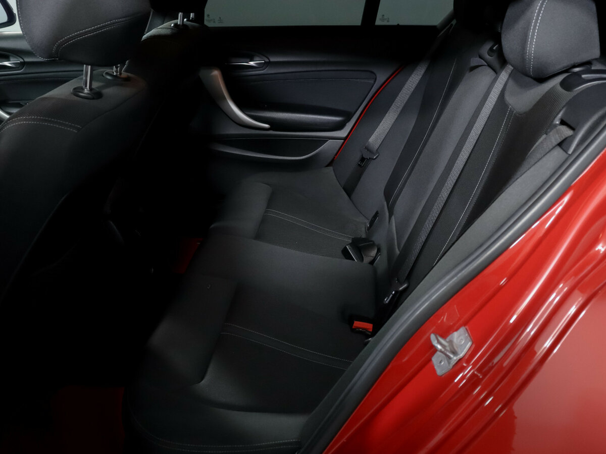 BMW 1 серии с пробегом — 2018 год. Фото: #9