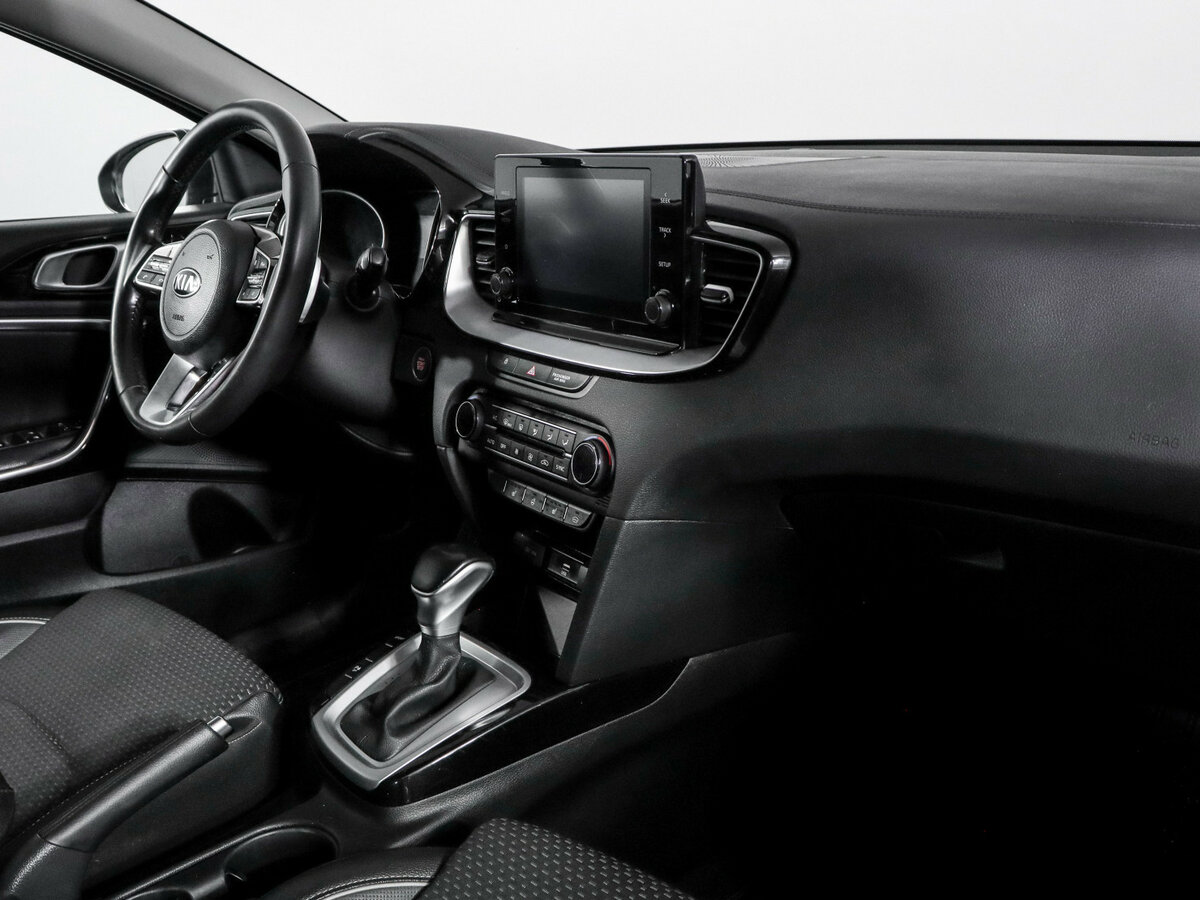 Kia Ceed с пробегом — 2021 год. Фото: #8