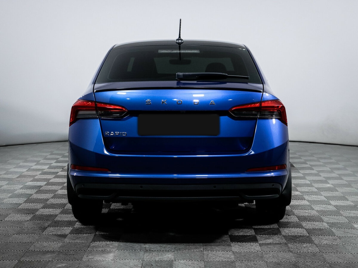 Skoda Rapid с пробегом — 2021 год. Фото: #4