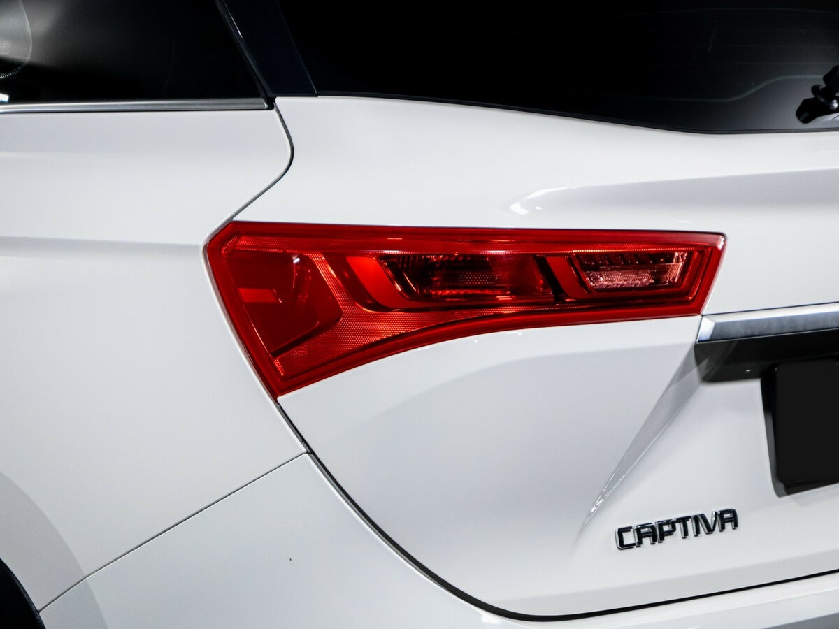 Chevrolet Captiva с пробегом — 2022 год. Фото: #16