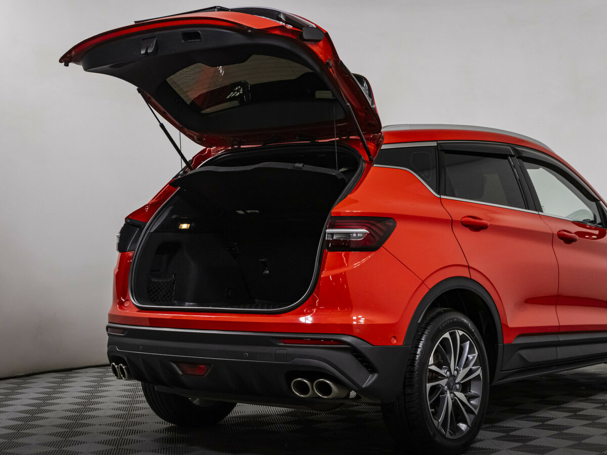 Geely Coolray с пробегом — 2022 год. Фото: #16