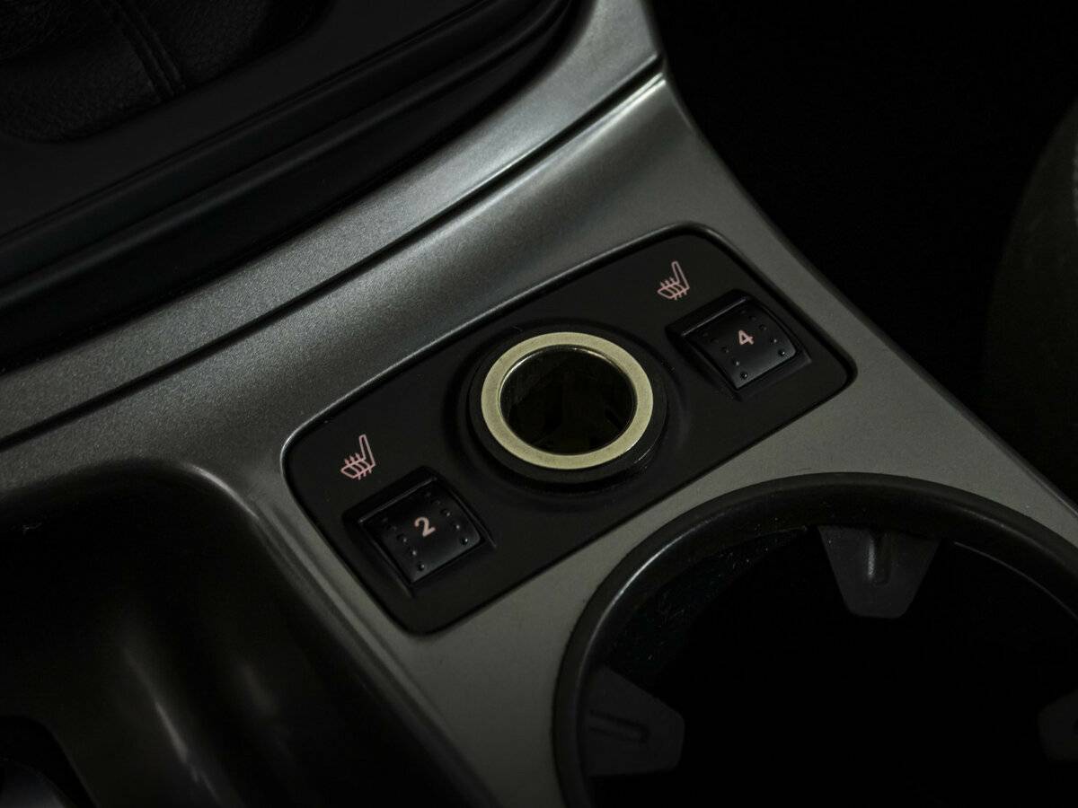 Ford Kuga с пробегом — 2015 год. Фото: #14