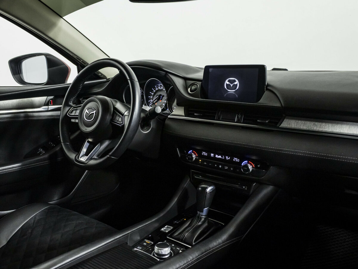 Mazda 6 с пробегом — 2018 год. Фото: #8