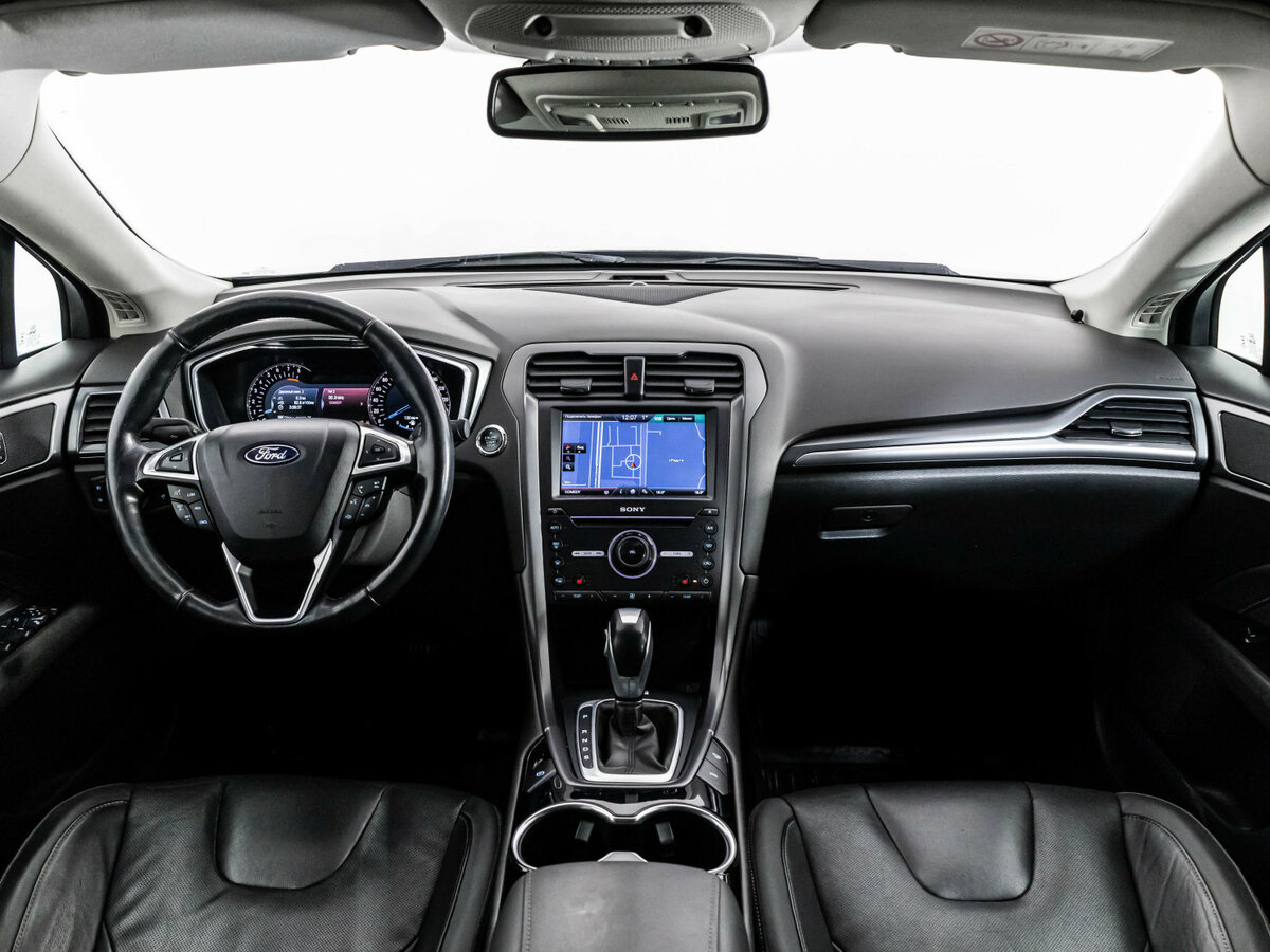 Ford Mondeo с пробегом — 2015 год. Фото: #9