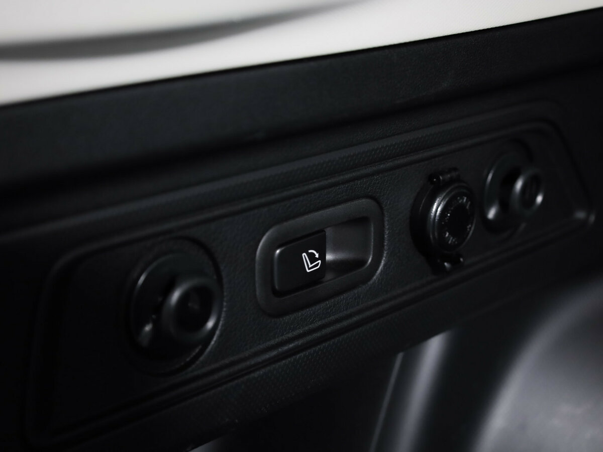 Subaru Forester с пробегом — 2018 год. Фото: #36