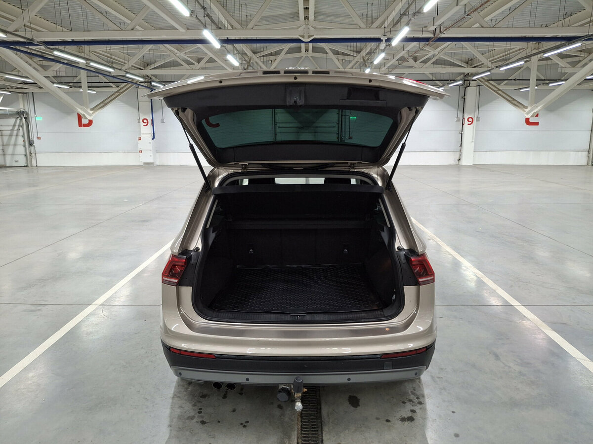 Volkswagen Tiguan с пробегом — 2017 год. Фото: #9